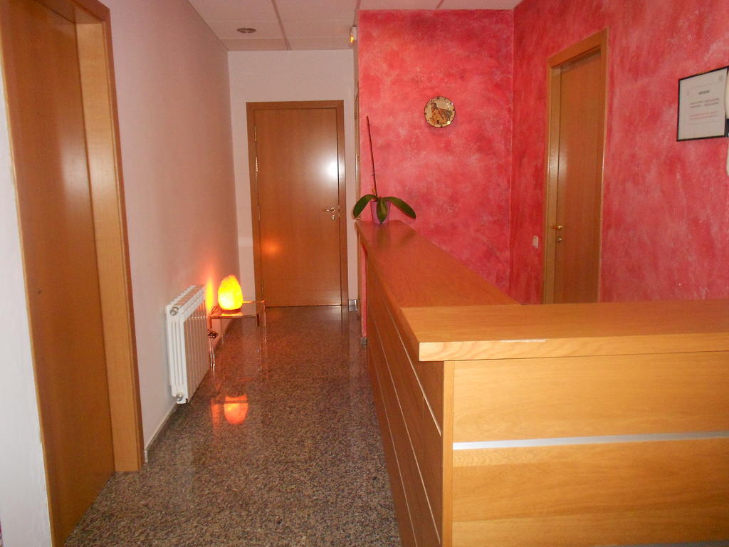Hostal Ca La Irene Sant Vicens De Castellet Luaran gambar